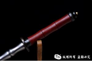 花纹钢竹节鞭（锏）